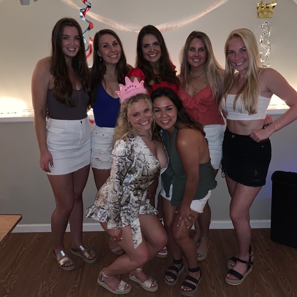 Snakeskin Romper Long Sleeve Cleavage V-Neck - Picture 2 of 2